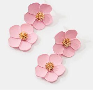 Blush Pink Matte double Flower Earrings with Gold Accent